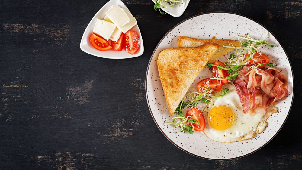 Toast Egg Bacon Tomatoes Microgreens Salad 3 Scaled 1