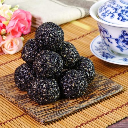 black sesame balls