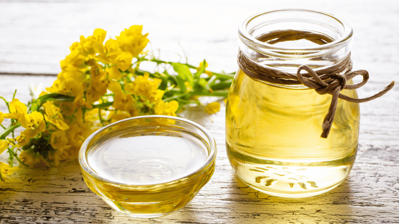 Cooking Oil- 9 Best Oils For Indian Cooking 10 Canola Oil Is A Light, Neutral-Flavored Cooking Oil Low In Saturated Fat And High In Heart-Healthy Omega-3 And Omega-6 Fatty Acids. Ideal For Frying, Baking, And Everyday Cooking, It Supports Heart Health And Cholesterol Balance.