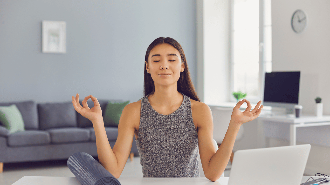 Which Is The Best Groundnut Oil Brand In India? Find Out Now! 6 Cold-Pressed Groundnut Oil Helps Reduce High Blood Pressure Naturally. Its Rich Unsaturated Fats And Antioxidants Support Better Heart And Artery Health.