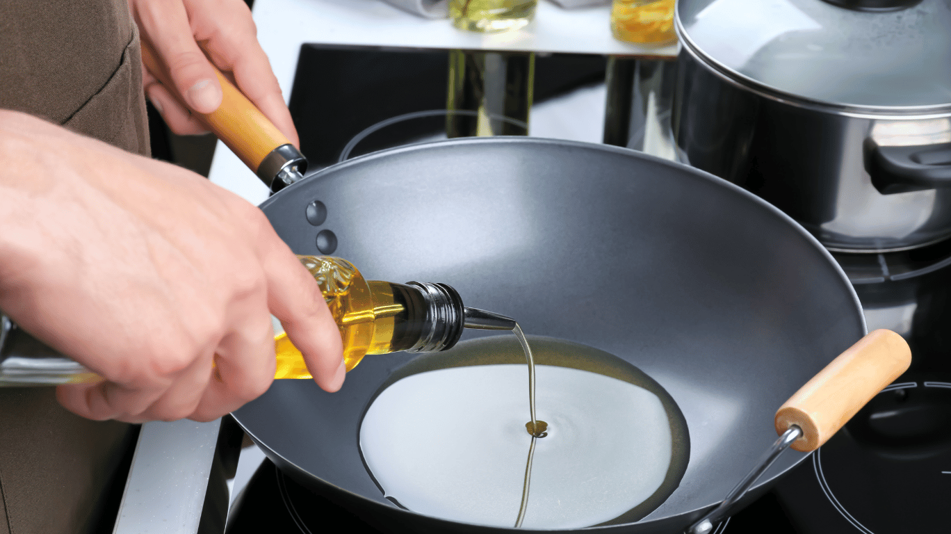 Cooking Oil- 9 Best Oils For Indian Cooking 8 Sesame Oil, Also Known As Gingelly Oil, Is A Traditional Cooking Oil Valued For Its Rich Flavor And Health Benefits. Cold-Pressed And Packed With Antioxidants, It Supports Heart Health, Improves Digestion, And Enhances The Taste Of South Indian Dishes.